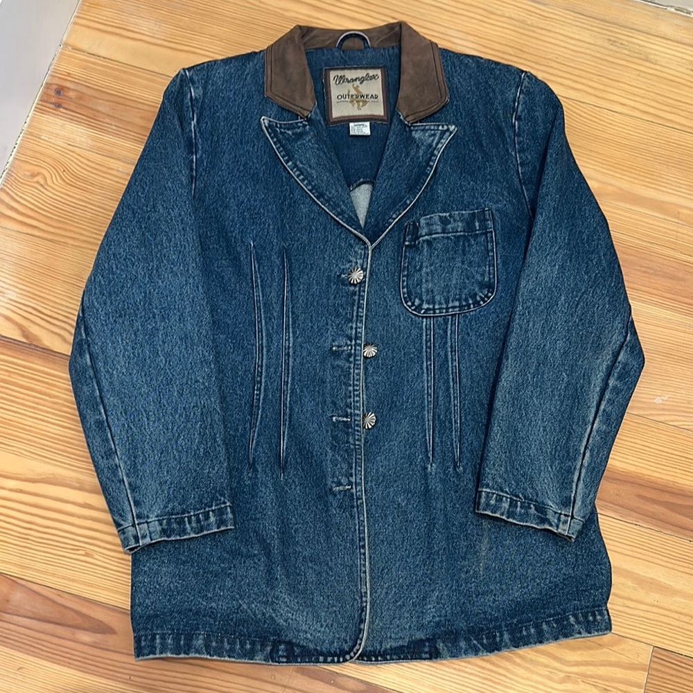 Wrangler Denim Jacket with Brown Collar